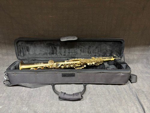 Selmer soprano sax - vi, case
