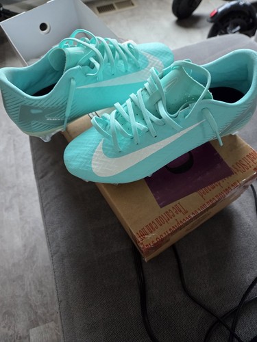Brand new mercurial air - new,