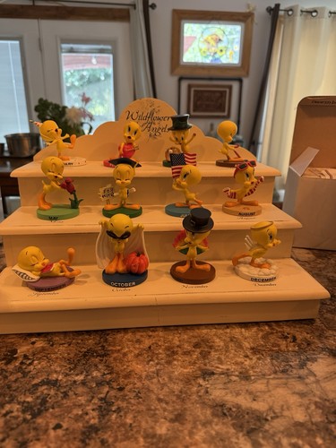 Danbury mint looney tunes - mint,