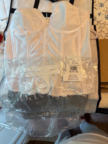 New wedding dress with - new,