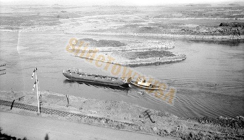 Vtg 116 negative tugboat - b&w,