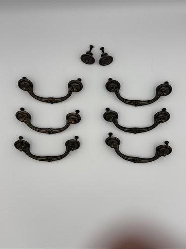 Vtg pulls for dresser - 6,