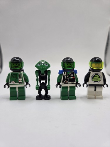Four vintage lego space - four,