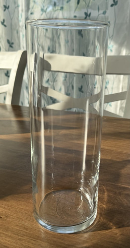 Tall cylindrical vase 5 - tall,