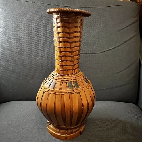 Vintage woven vase urn shape - woven,