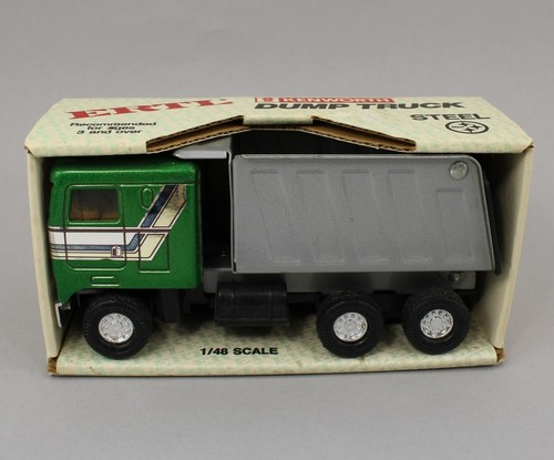 Ertl green silver - 1:43, &
