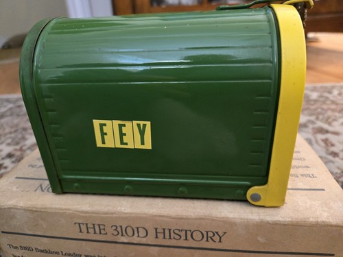 John deere metal mailbox - deere,