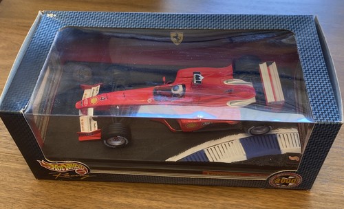 Hot wheels racing ferrari - 1:18,