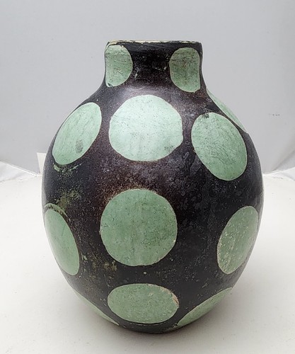 Pablo vilchez signed - pablo, vase