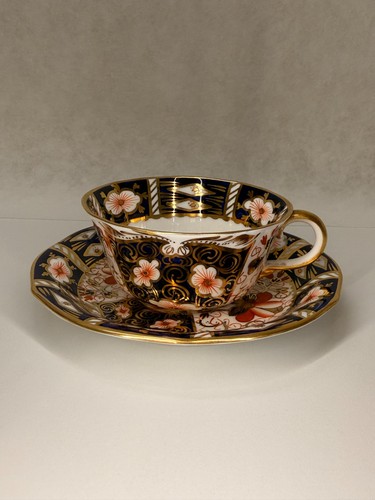 Royal crown derby old imari - old,