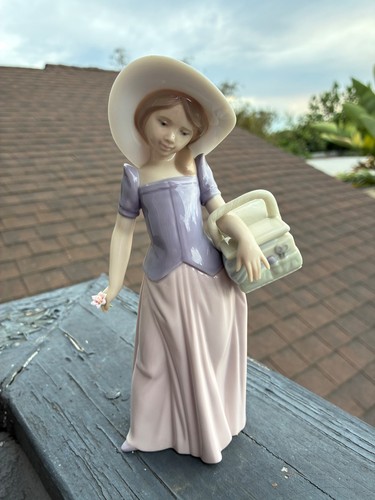 1997 vintage lladro - vintage, event