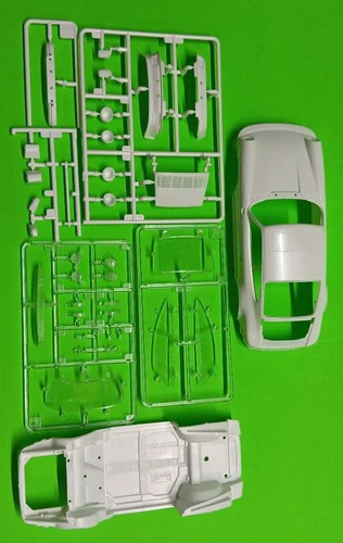 Revell 1984 porsche 911 - 1/24,