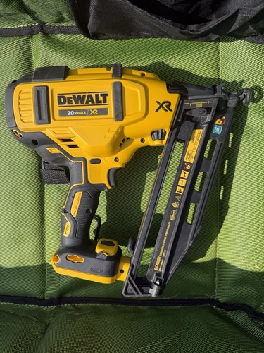 Dewalt dcn660 cordless nailer - dcn660,