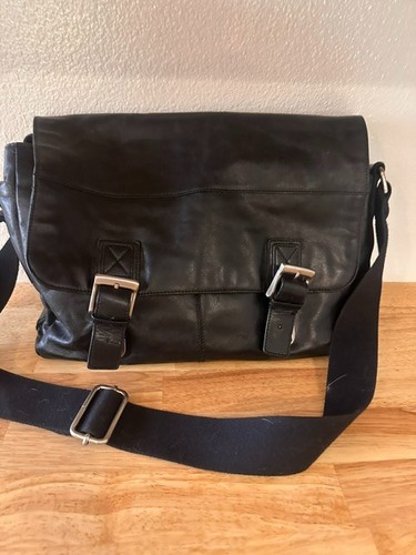Fossil brand leather messenger - brand,