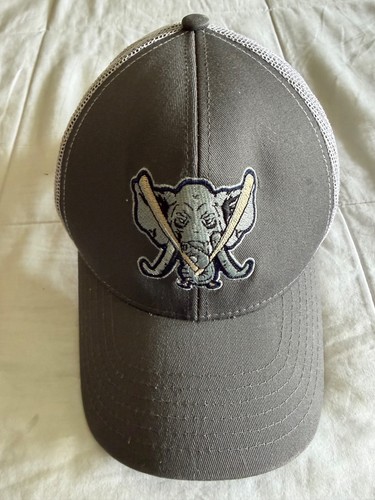 Vintage style oakland s - style,