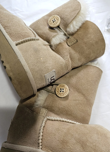 Ugg shearling bailey - shearling,