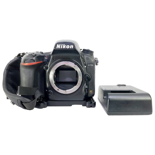 Nikon d750 format - fx-format, digital