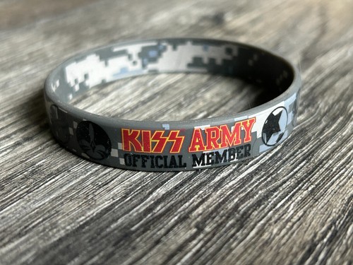 Kiss wristband silicone - wristband,
