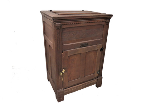 Antique beldings wooden ice - wooden,