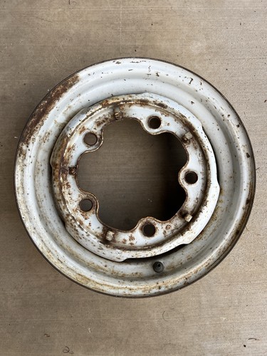 Vintage bus wheel - vw,
