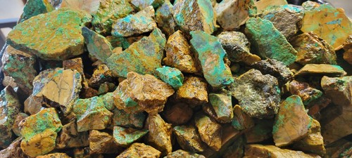 Natural turquoise rough blue - turquoise,
