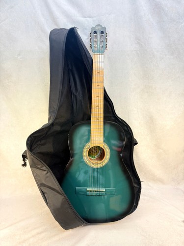 Gilb classical acoustic guitar - acoustic,