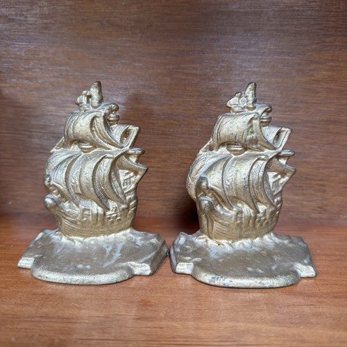 Vintage cast iron - cast,