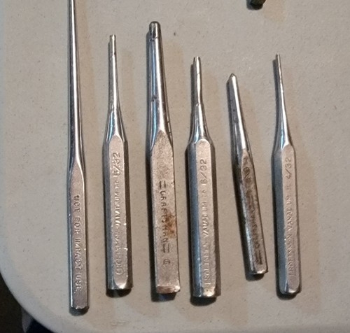 Set craftsman pin punch - of,