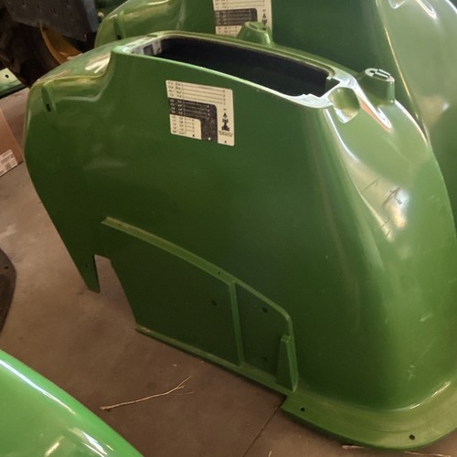 John deere lvu15938 fender - john,