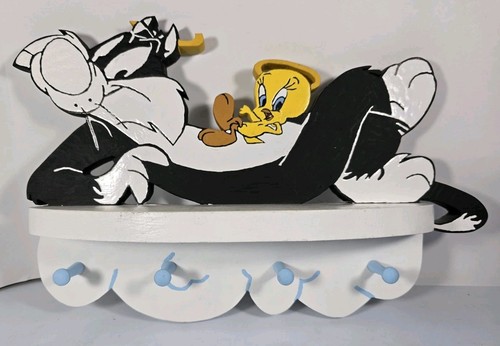Looney tooney sylvester - looney,