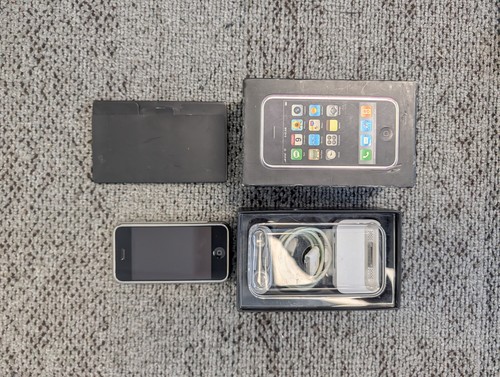 Apple iphone 1st generation - apple,