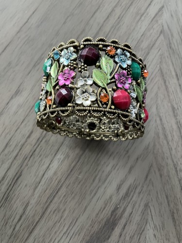 Gorgeous multi flowered cuff - gorgeous, multi-flowered