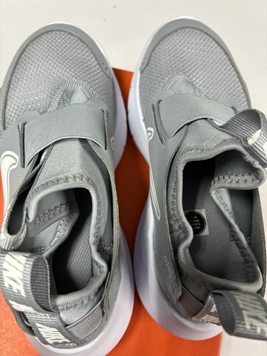 Nwot nike flex runner - nwot,