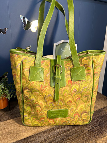 Dooney bourke peacock - dooney,