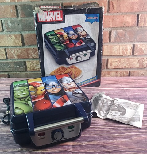 Marvel avengers waffle maker - marvel,