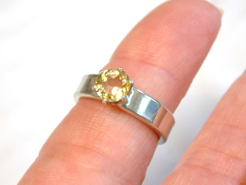 Natural yellow citrine size - citrine,