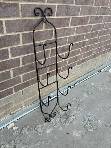 Wall mount plate - plate, picture