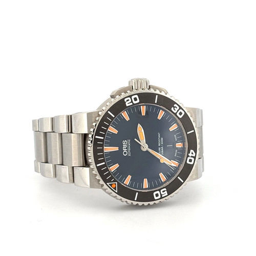 Oris aquis date 43mm black - oris,