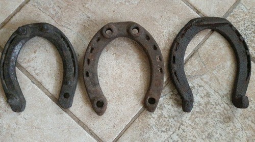 Antique old horse shoe iron - antique,