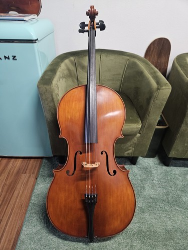 Full size cello outfit - 4/4,