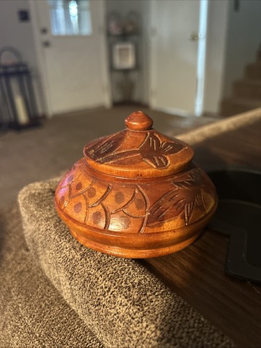 Vintage hand carved - vintage,