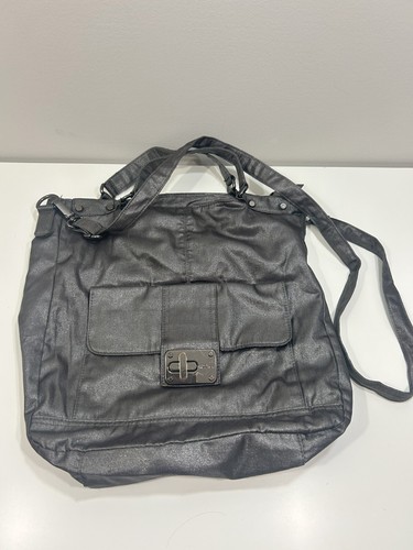 Kenneth cole reaction shoulder - cole,