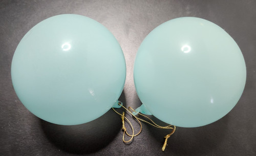 Light blue bubble glass - light,