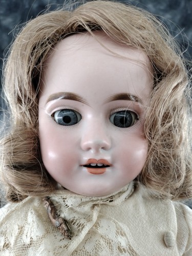 1894 armand marseille - 22",