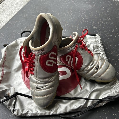 Nike total iii - 90, zoom
