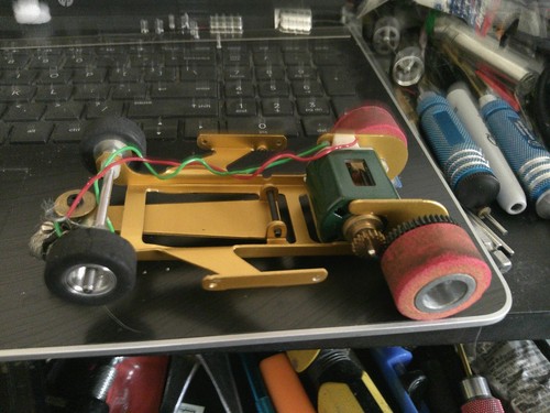 Garvic slot car and a - 1/24,