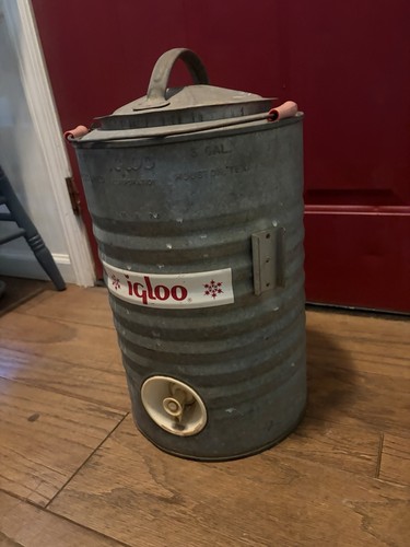 Vintage igloo galvanized metal - igloo,