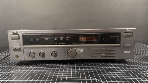 Jvc digital synthesizer - am/fm,