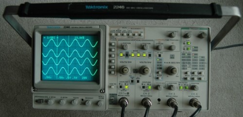 Tektronix 2246 four - four, channel