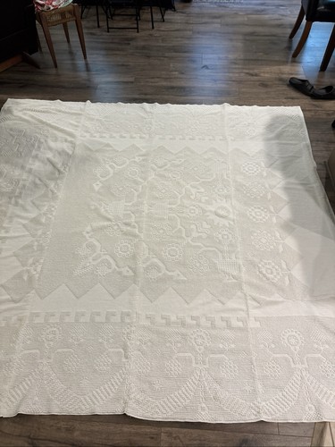 Vtg bedspread martha - vtg,